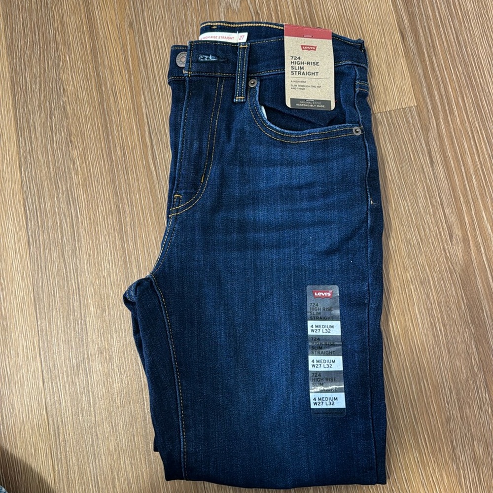 Levi jeans